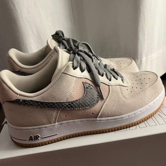 Nike Air Force 1 Custom ‘Nike By You’ - Picture 4 of 6